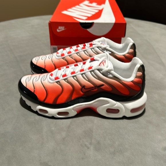 Nike Other - Brand New in Box Nike Air Max Plus GS in Boys Sizes. White/Lt Crimson/Black F32